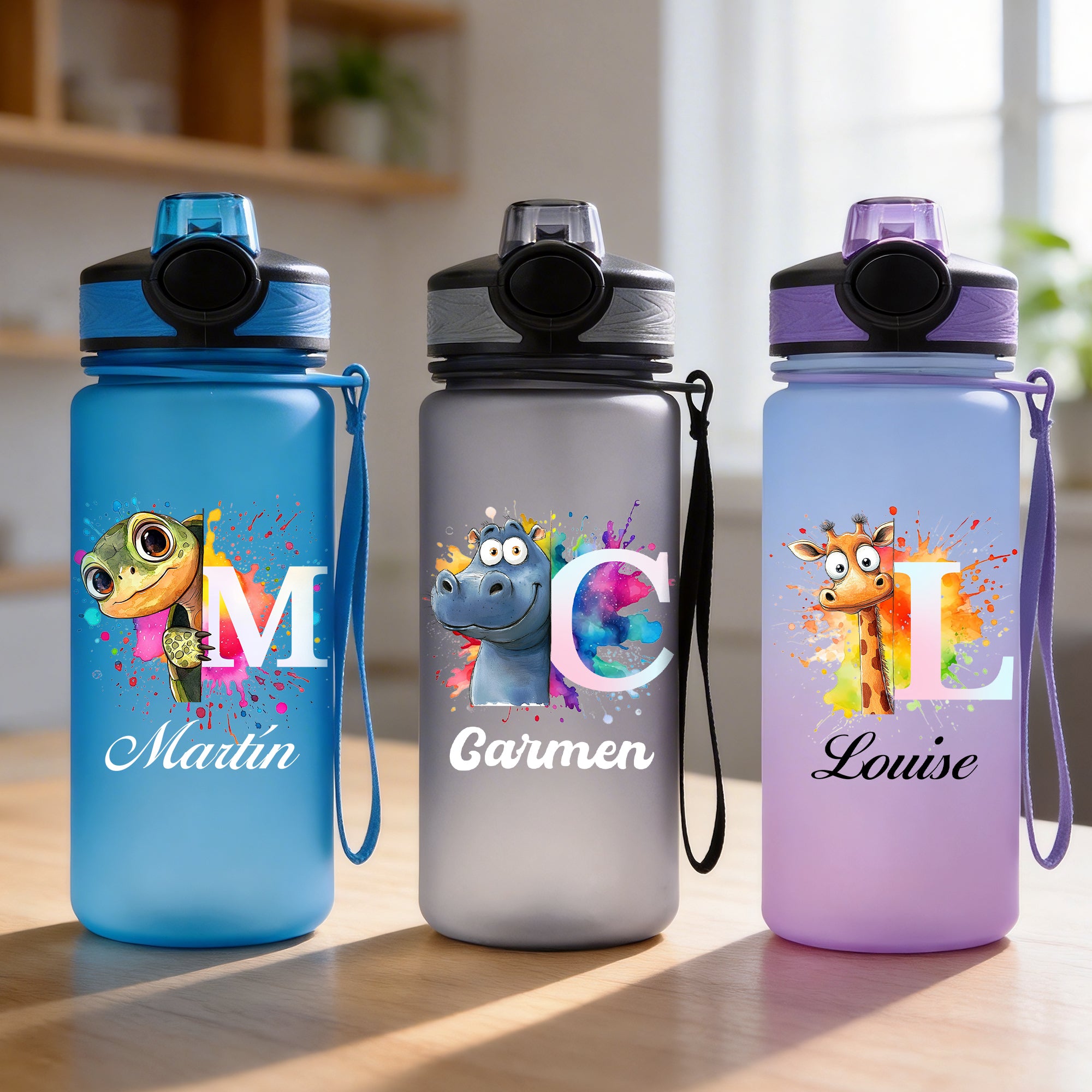 Botella de agua con nombre para niños de 17 oz con pajita de silicona Personalizada con iniciales de un simpático animal Regalo de cumpleaños para niños y niñas en el día de la vuelta al cole