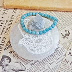 Altar de Selenita con Mano de Fátima