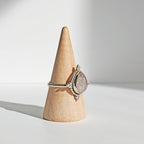 Anillo Delhi Ajustable de Cuarzo Rosa y Plata de Ley 925