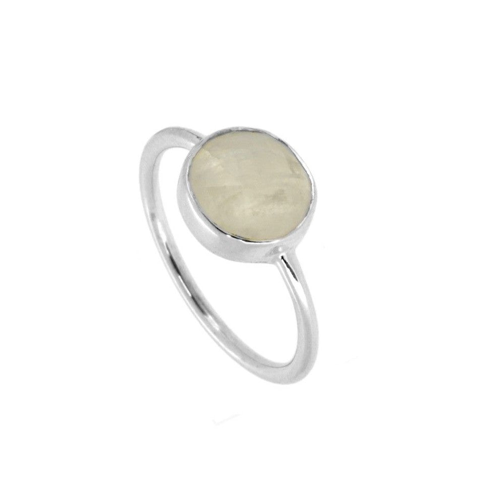 Anillo Navani de Piedra de Luna - Plata de Ley 925