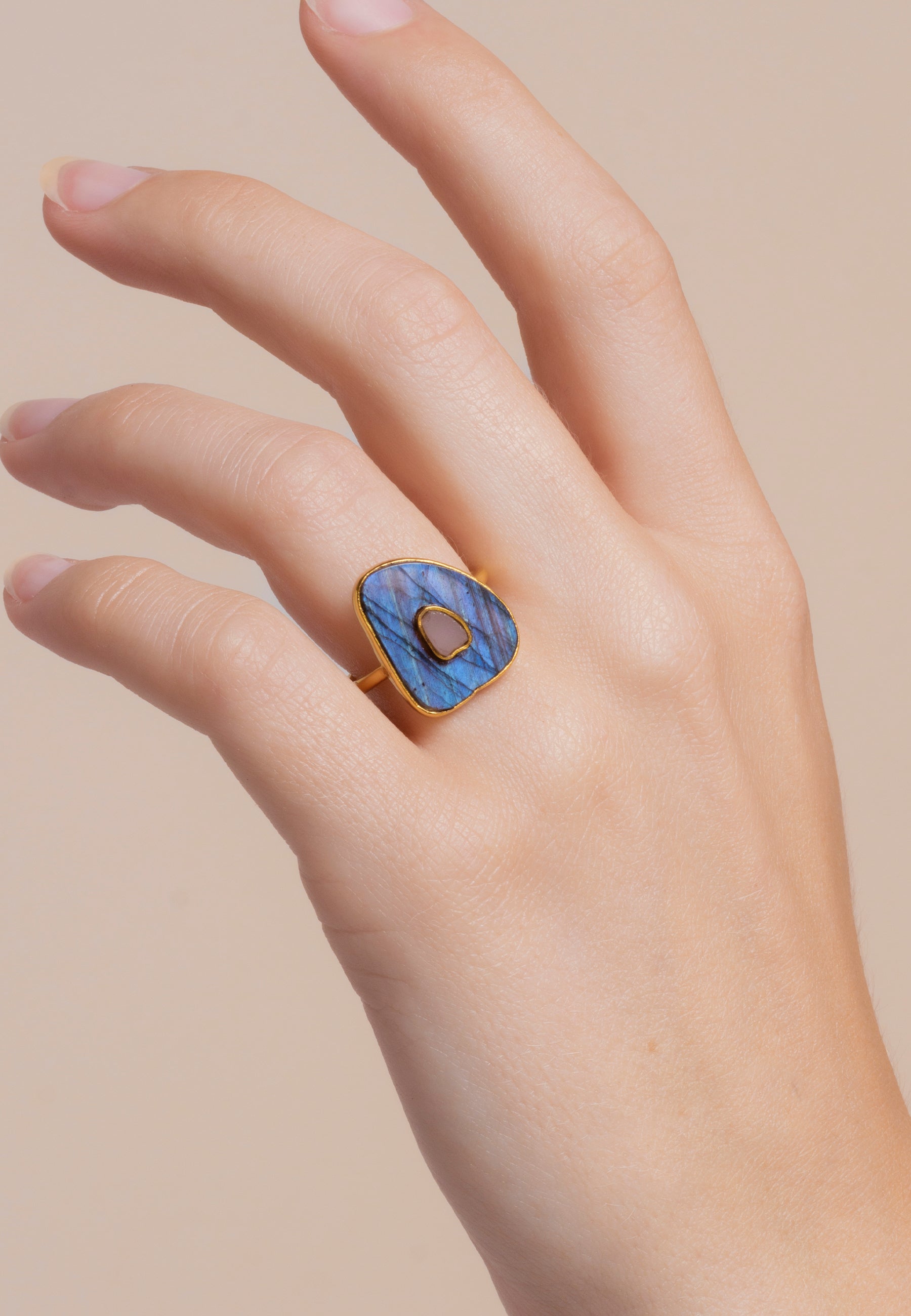 Anillo Zenith Labradorita