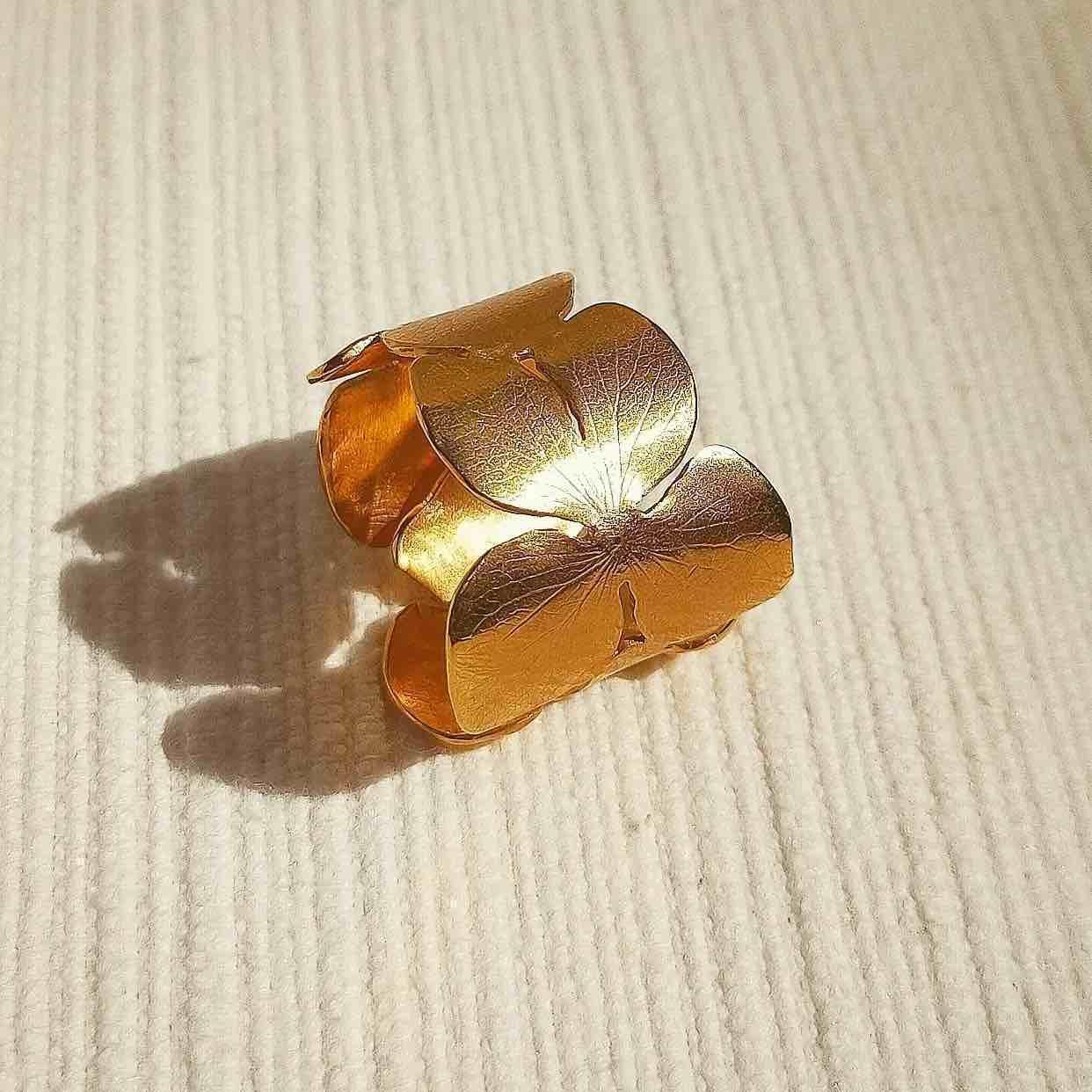 Anillo Hortensia