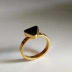 Anillo Triángulo Fosforescente