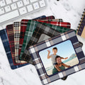 Personalizado Buffalo Plaid Foto antideslizante Alfombrilla de ratón Accesorios de escritorio de oficina Cumpleaños Regalo de Navidad para la familia Amigos Colegas