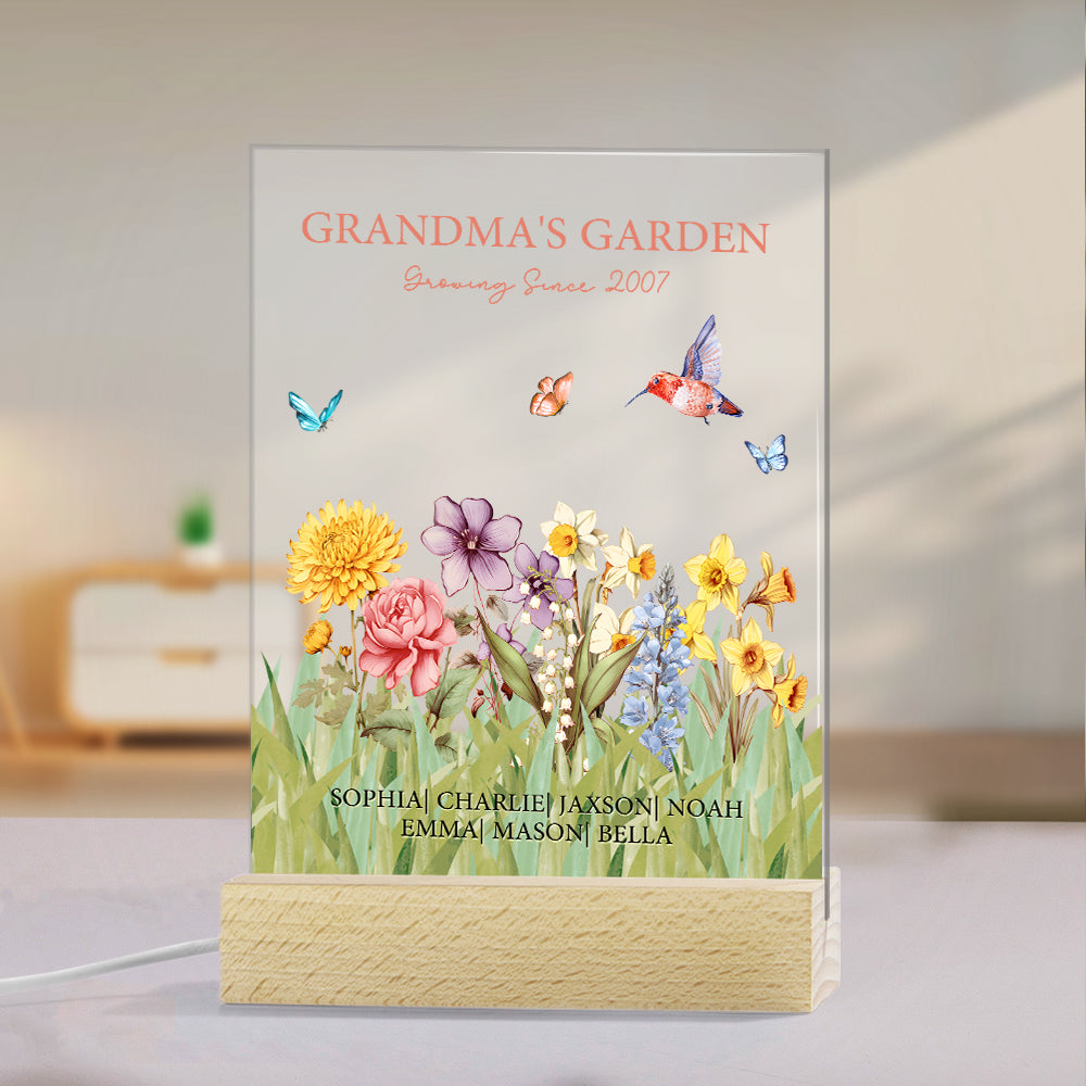 Lámpara de noche LED con nombre y base de madera Personalizada Grandma's Garden Birth Flower Luz de noche con nombre y base de madera Decoración para el hogar Regalo de aniversario en agradecimiento a