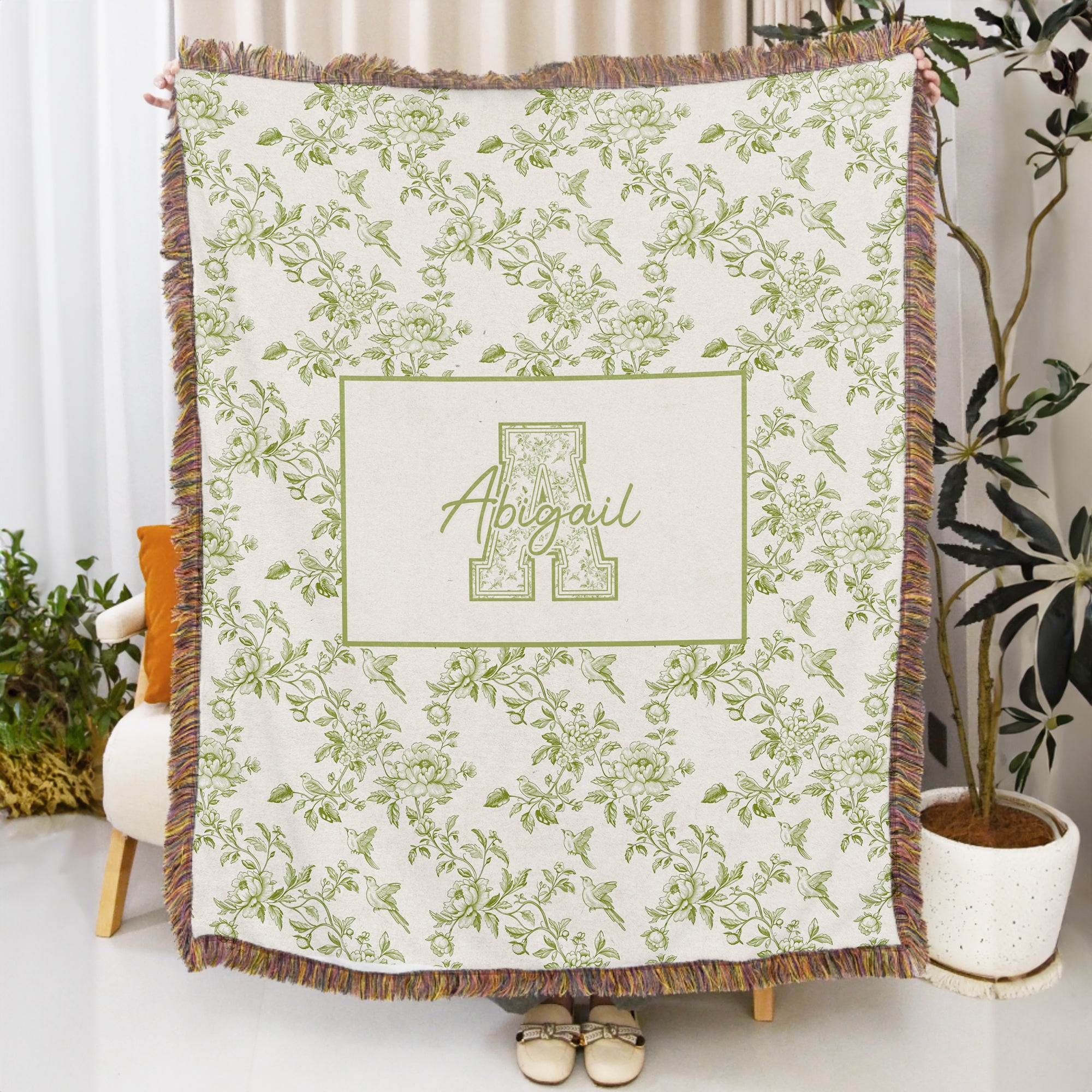 Suave manta personalizada con nombre e inicial, diseño floral retro Decoración del hogar Día de la Madre Regalo de cumpleaños para mujer Mamá Familia