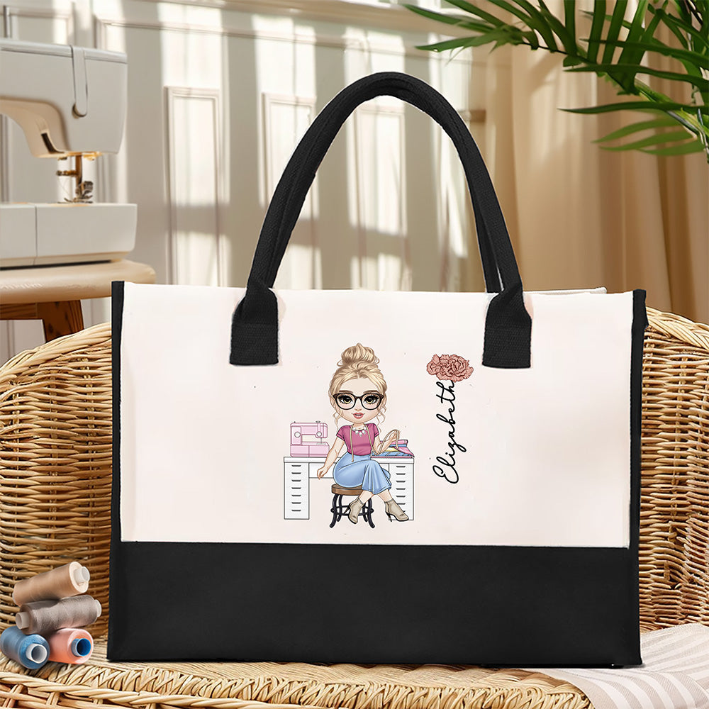 Personalizado Cartoon Sewing Character Birth Flower Bolso grande con nombre Daily Use Birthday Gift for Sewing Lover Fashion Designer