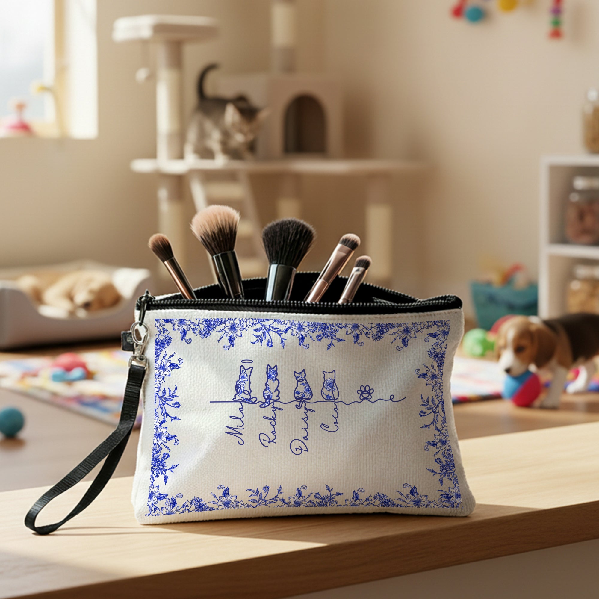 Toile De Jouy Personalizado Estilo Línea Perro Gato Bolsa de Maquillaje con 1-7 Nombres y Wristlet Cumpleaños Regalo de Navidad para el dueño de la mascota