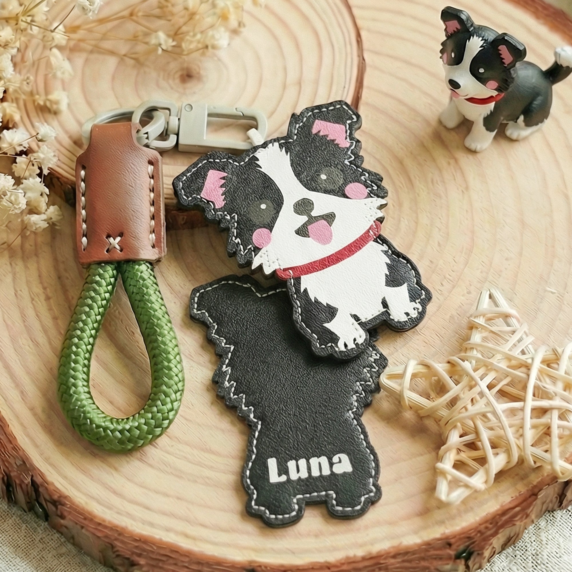 Personalizado lindo perro de cuero de PU encanto llavero con nombre de uso diario cumpleaños Gotcha Día Memorial de regalo para el amante de mascotas propietario