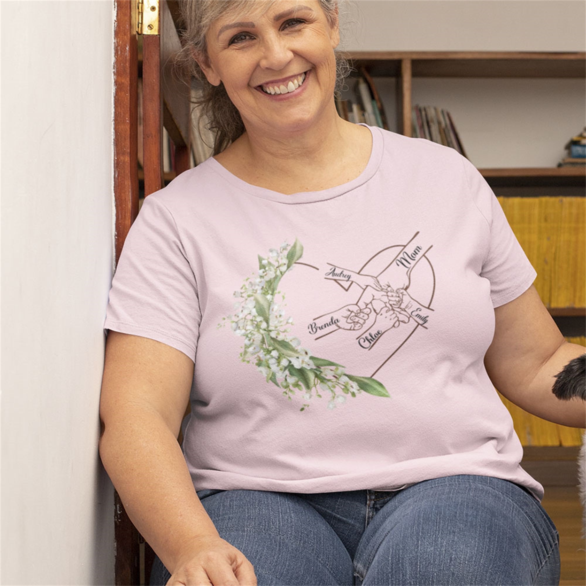Personalizada Nacimiento Flor Corazón Manos en las Manos Multicolor 100% Algodón Camiseta con Nombres Día de la Madre Regalo de Navidad para Madres Abuelas