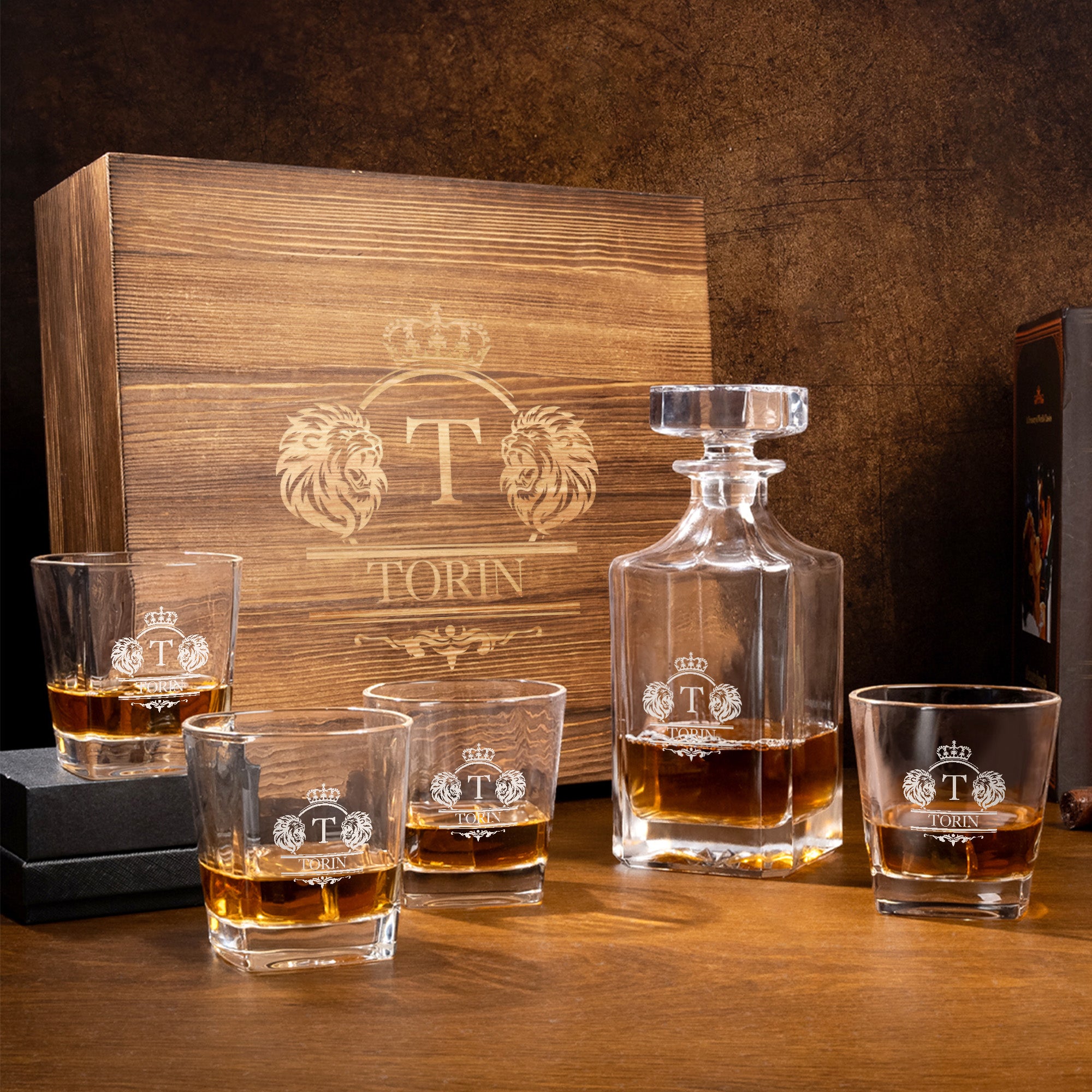 Juego de caja de madera para vaso de whisky con iniciales y nombre Personalizado León Borde Vintage Día del Padre Cumpleaños Aniversario Regalo para hombre