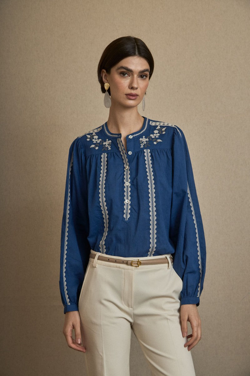 BLUSA BORDADO FLOR