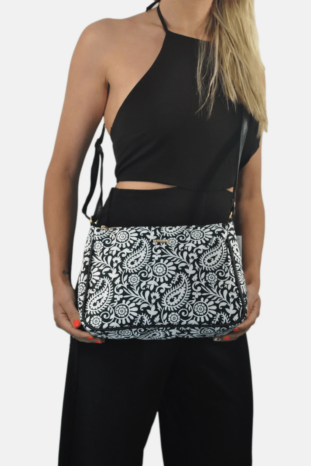 Bolso bandolera mediano Iliana Shoulder Garigol negro | CHULA Tulum