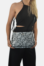 Bolso bandolera mediano Iliana Shoulder Garigol negro | CHULA Tulum