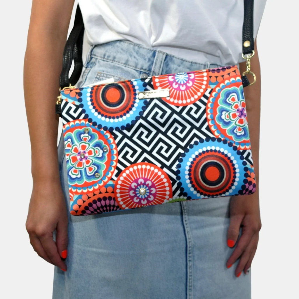 Bolso de Mano y Bandolera Pequeño Clutch Círculos Negro Geométrico | CHULA Tulum