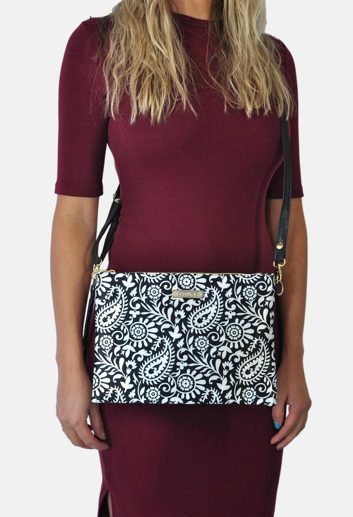 Bolso de Mano y Bandolera Pequeño Clutch Garigol negro | CHULA Tulum