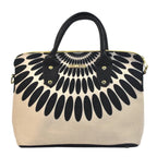 Bolso de mano y bandolera grande Lucia Pétalos negros | CHULA Tulum