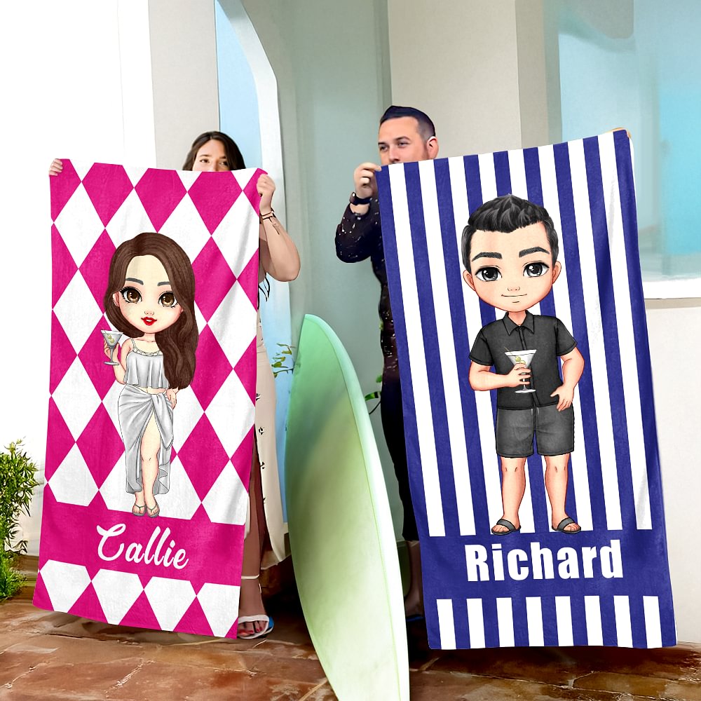 Toalla de Playa de Secado Rápido Personalizada con el Nombre de un Personaje de Dibujos Animados a Rayas y Cuadros Vacaciones de Verano Regalo de Cumpleaños Esencial para la Familia y Amigos