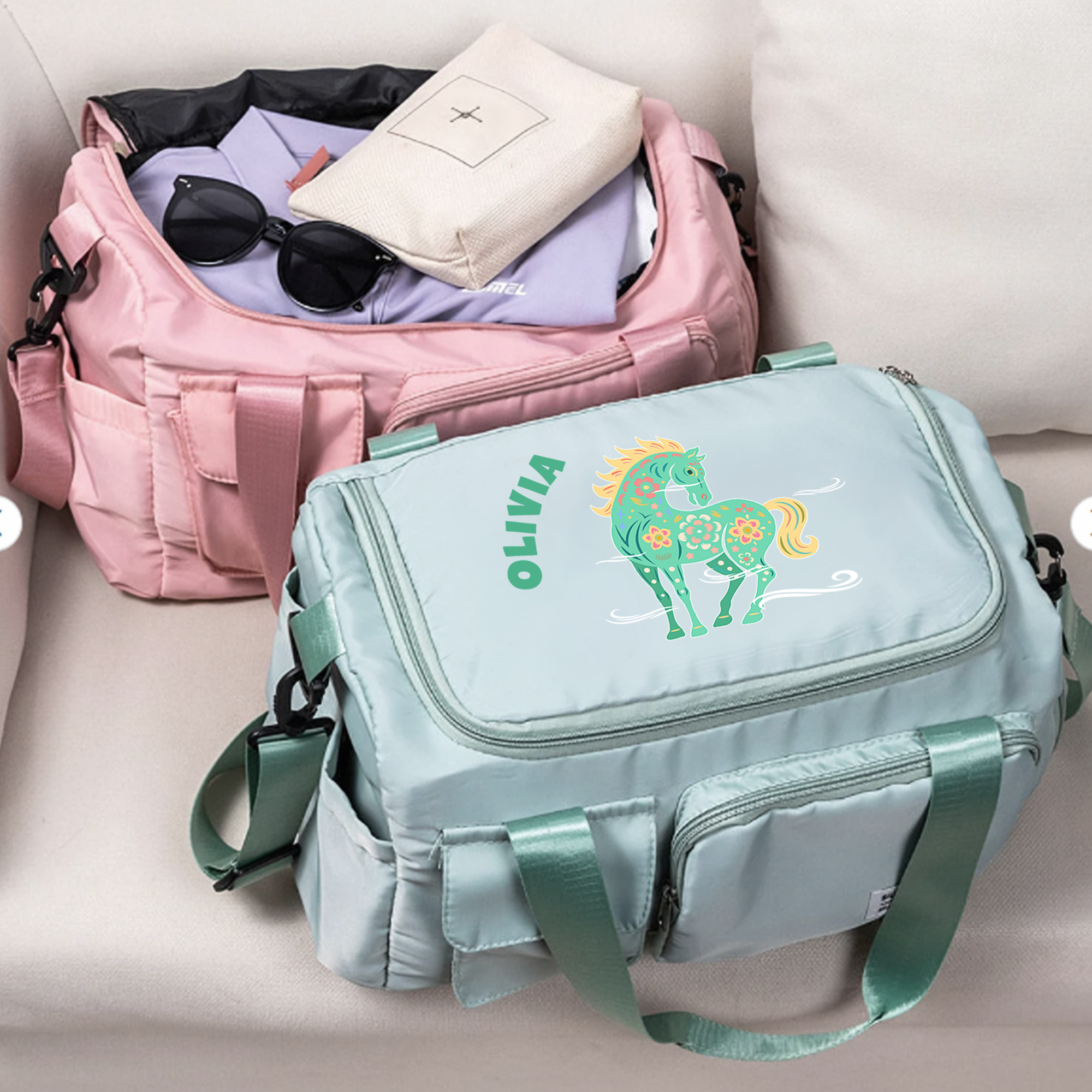 Bolsa de viaje multi-compartimentos personalizada con nombre y correa para el hombro Floral multicolor Caballo Regalo de entrenamiento para propietarios de caballos Jinetes