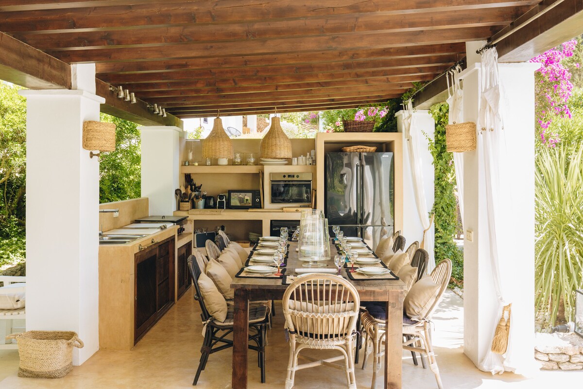 Restored Country Ibiza Villa Perfect for a Family Holiday in San Antonio