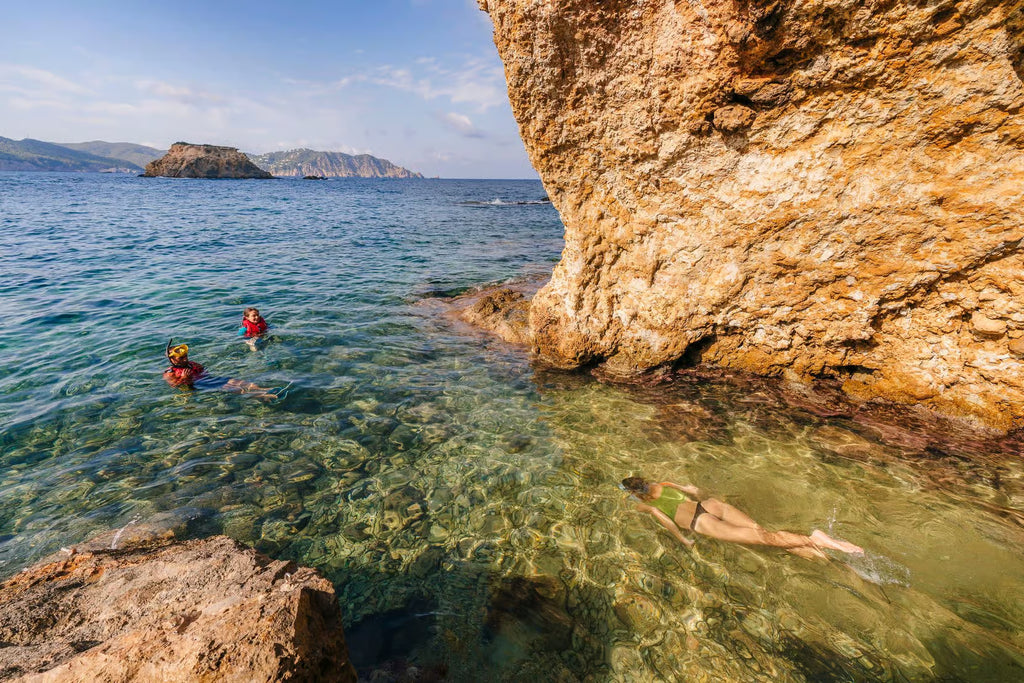 Kayaking and Snorkeling Tour in Es Figueral