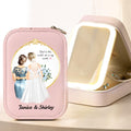 Personalizado de la novia de dibujos animados y personajes de la madre de la PU de cuero joyero con nombres y LED ajustable Espejo de maquillaje Regalo de boda para las novias