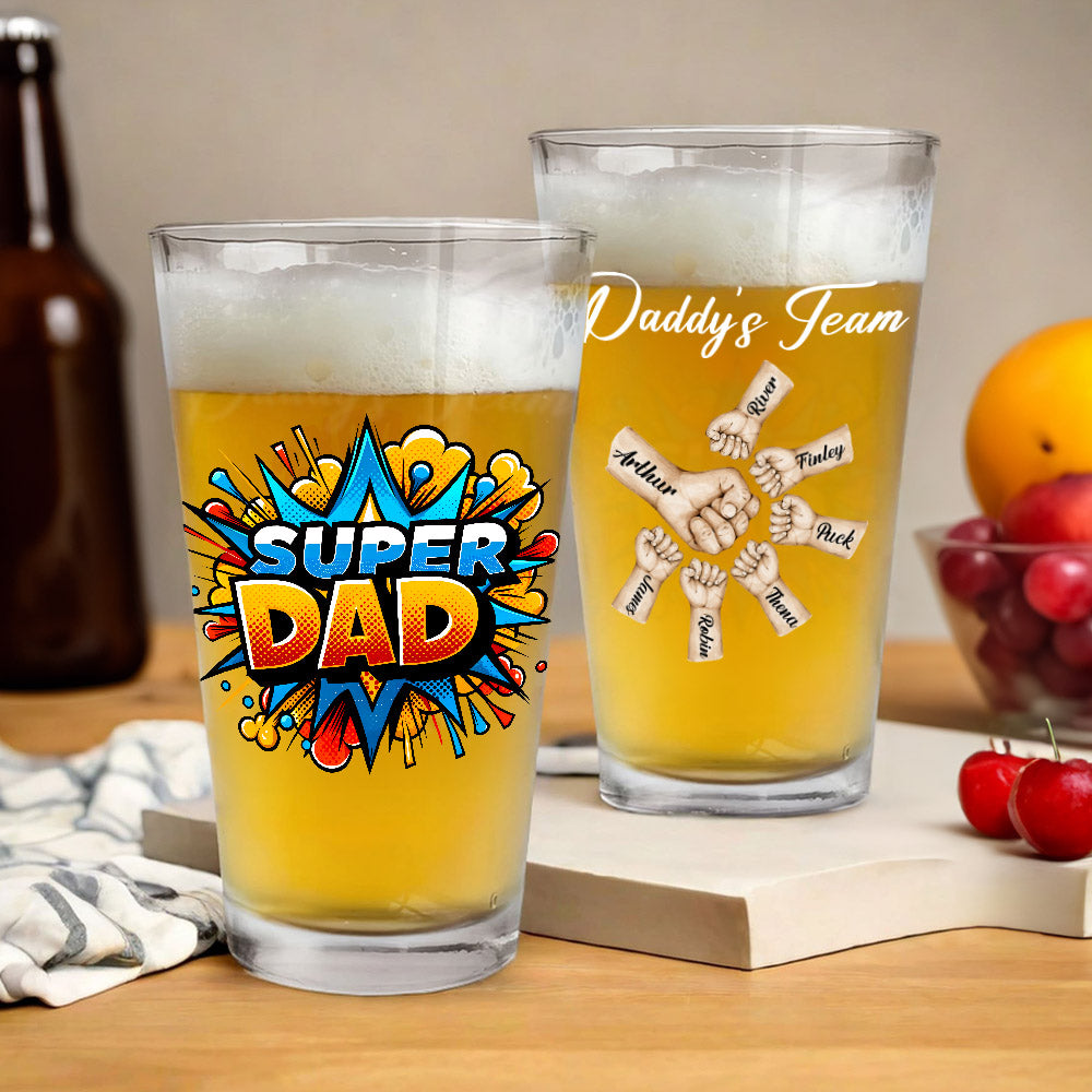Vaso de Cerveza Personalizado Super Dad Fist Bump 16 oz Clear Beer Glass con 1-6 Nombres de Niños Regalo de Cumpleaños del Día del Padre para los Amantes de la Cerveza de Papá