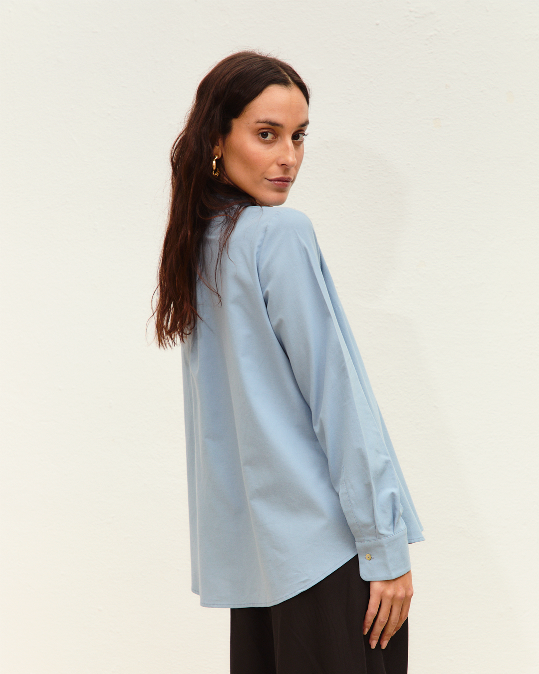 camisa nova large celeste ◎