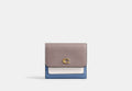 COACH® Women's Cartera con solapa pequeña Mila con bloques de color en Gris | Cuir
