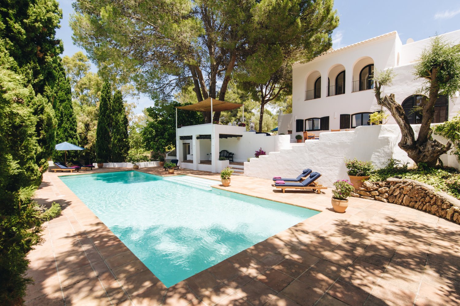 Peaceful Ibiza Villa Surrounded by Nature with a Tennis Court in Ibiza Town