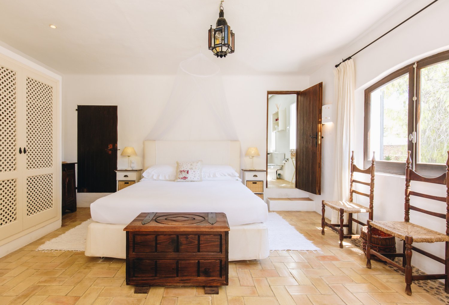 Peaceful Ibiza Villa Surrounded by Nature with a Tennis Court in Ibiza Town