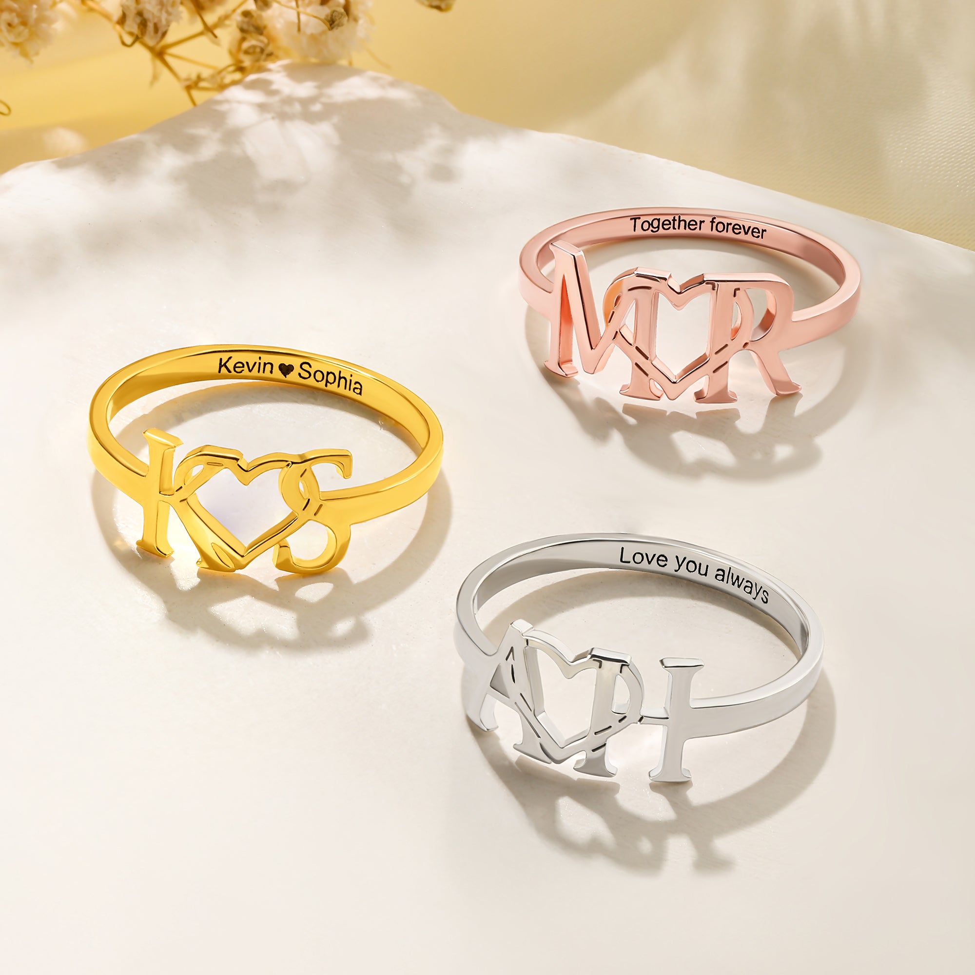 Anillo Personalizado con las Iniciales de la Pareja con Corazón y Texto Grabado Dainty Jewelry Engagement Anniversary Birthday Gift for Women Girlfriend