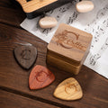Caja magnética de madera para guardar púas de guitarra con nombre grabado Regalo de cumpleaños del Día del Padre para músico Guitarrista