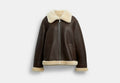 COACH® Women's Chaqueta De Aviador Con Borrego en Castaño, Talla Mediano | Peau De Mouton