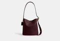 COACH® Women's Bolso Bucket Bleeker en Rojo | Cuir