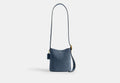 COACH® Women's Bolso Bucket Bleeker 21 en Azul | Cuir