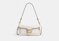COACH® Women's Tabby Shoulder Bag 26 en Blanco | Cuir