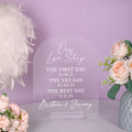 Personalizado Nuestra Historia de Amor Primer Día Sí Día Mejor Día Acrílico Señal de Boda con Nombres Decoración de Mesa Regalo de Boda de Aniversario para Parejas