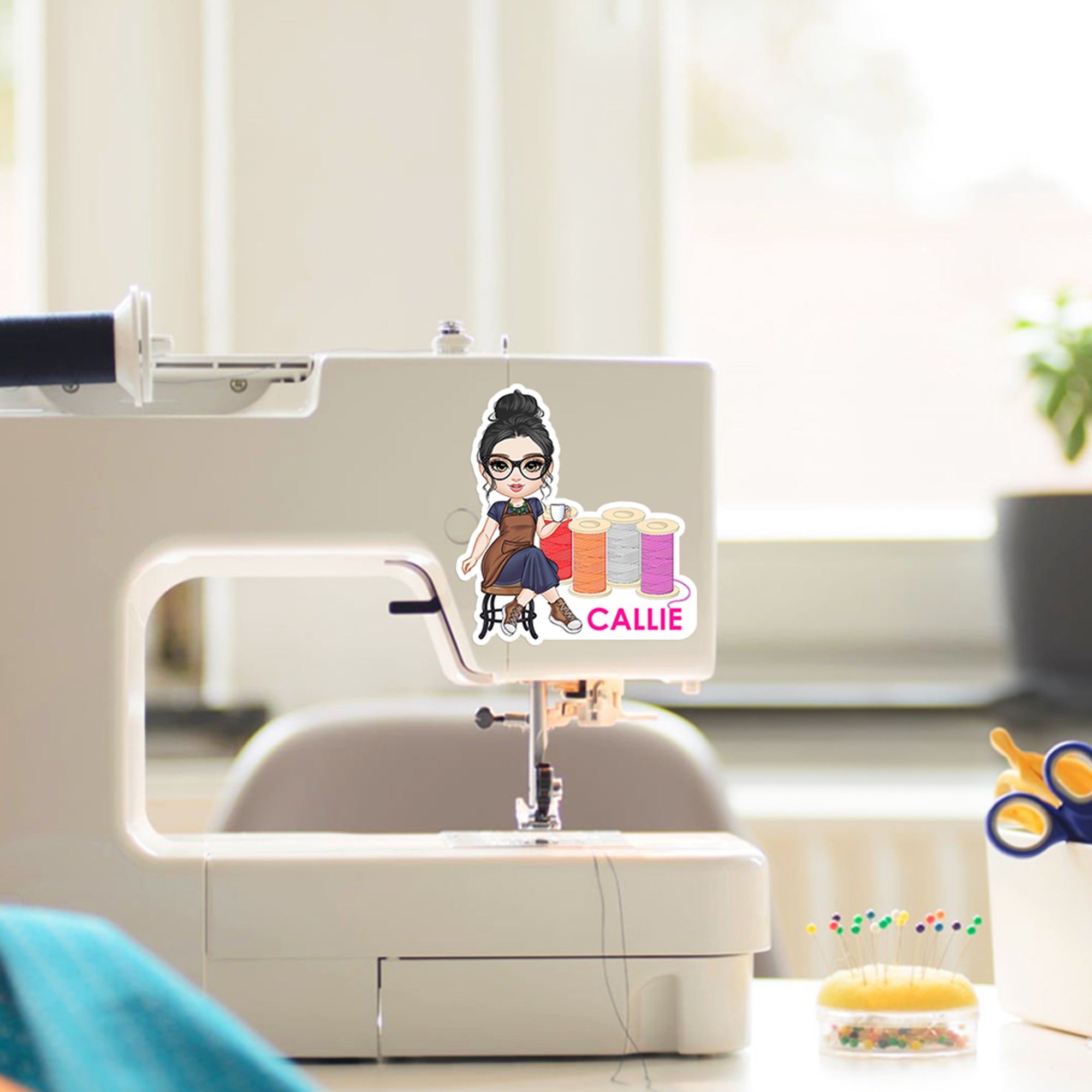 Pegatinas impermeables personalizadas con el nombre de un personaje de dibujos animados con el tema de la costura Regalo de cumpleaños para la abuela y la mamá aficionadas a la costura