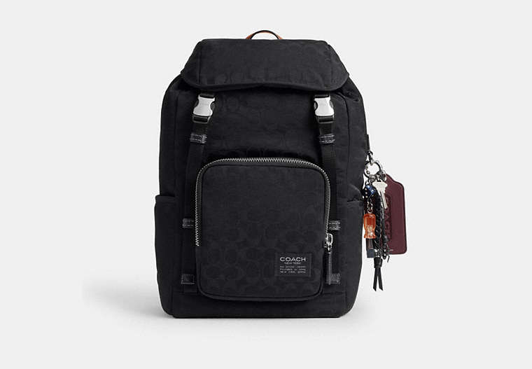 COACH® Men's Mochila Logan En Nylon De Firma Con Charms en Negro
