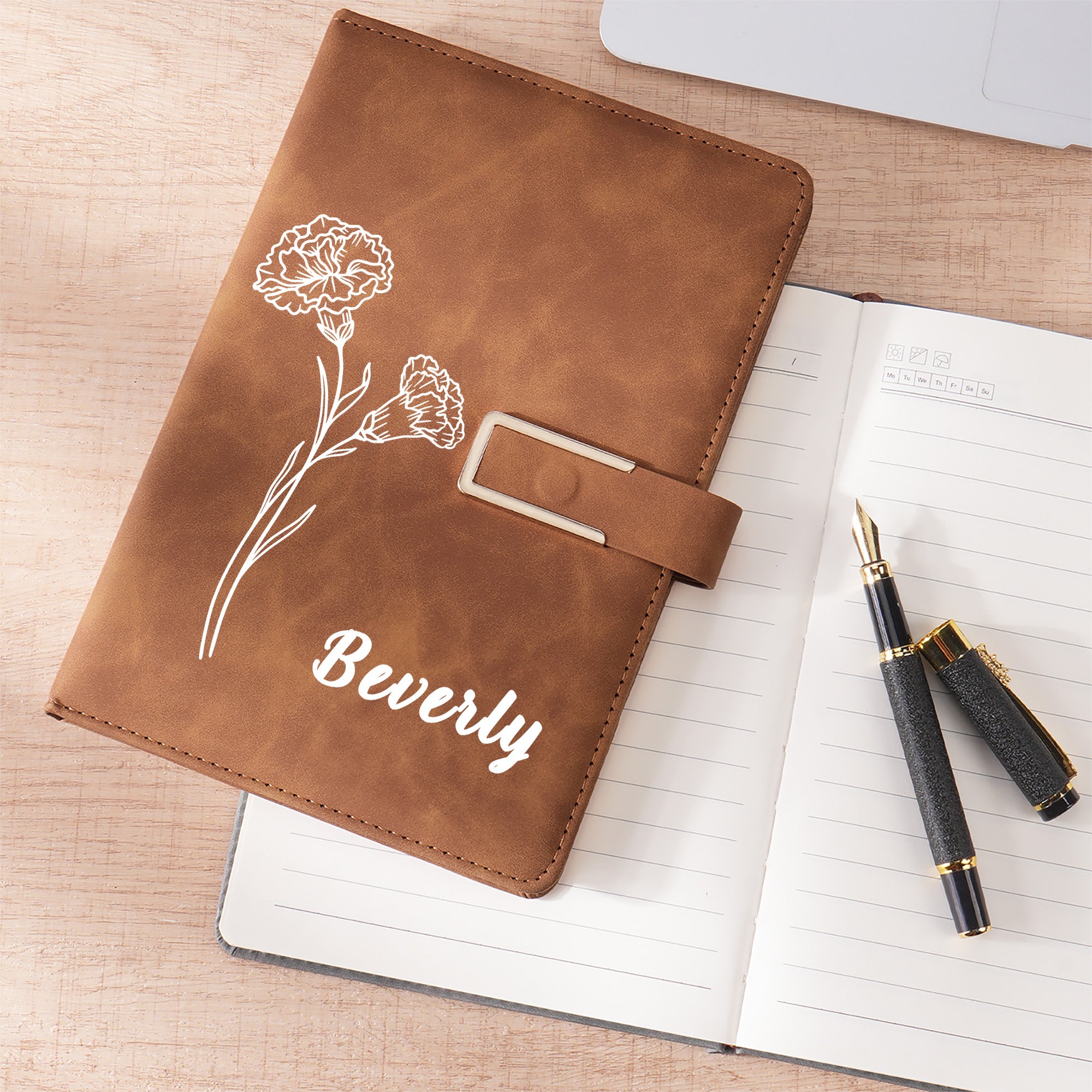 Personalizada Línea de Arte Nacimiento Flor A5 PU Cuaderno de cuero con el nombre de vuelta a la escuela Cumpleaños Oficina Regalo para la familia amigo