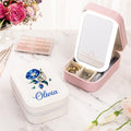 Personalizado Retro Gemstone Birth Flower PU Caja de joyería de cuero con nombre y ajustable de tres colores LED Espejo Regalo de cumpleaños para las mujeres