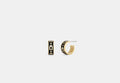COACH® Women's Pendientes Huggie Con C Repetida en Negro | Métal