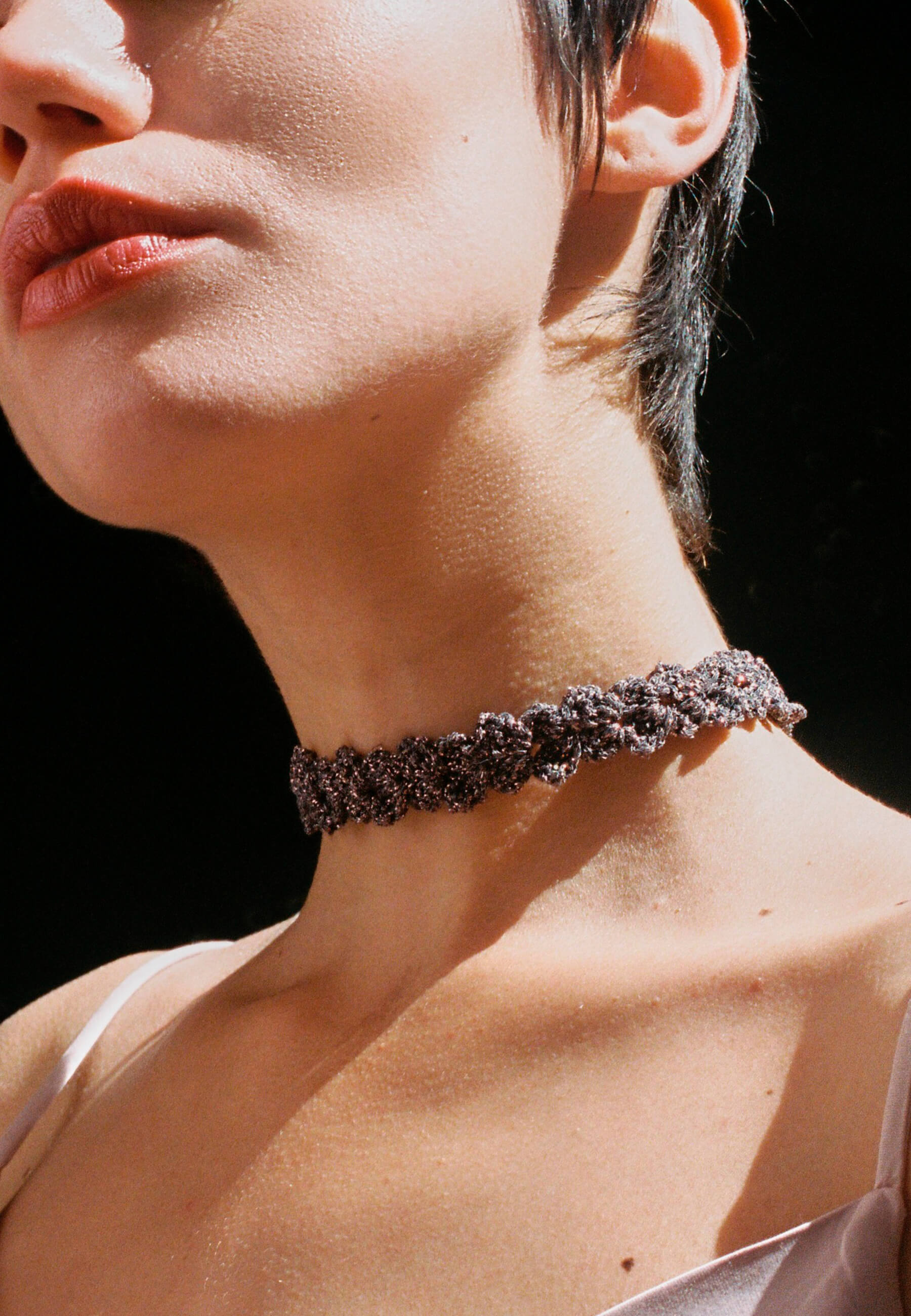Choker Spike Pitiusas Gris