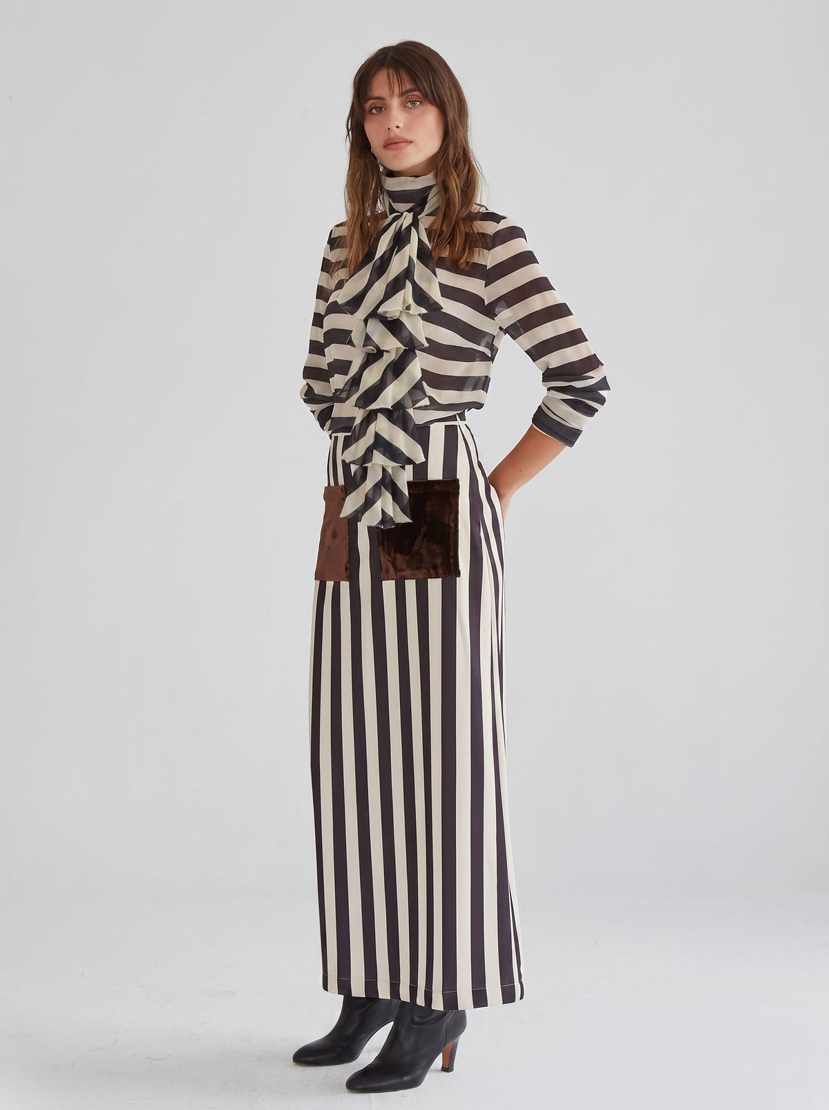 Falda Claudia rayas negro-beis