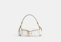 COACH® Women's Tabby Shoulder Bag 20 en Blanco | Cuir