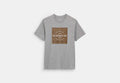 COACH® Men's Camiseta de corte cuadrado de firma en algodón orgánico en Gris, Talla Mediano | Coton