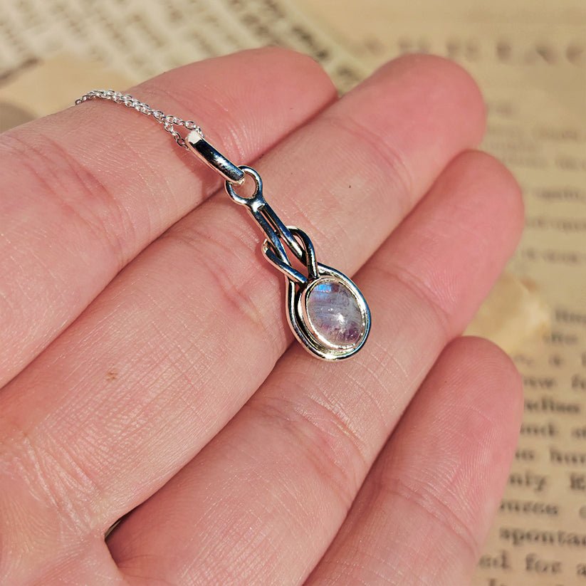 Colgante Arwen Piedra de Luna y Plata de Ley 925