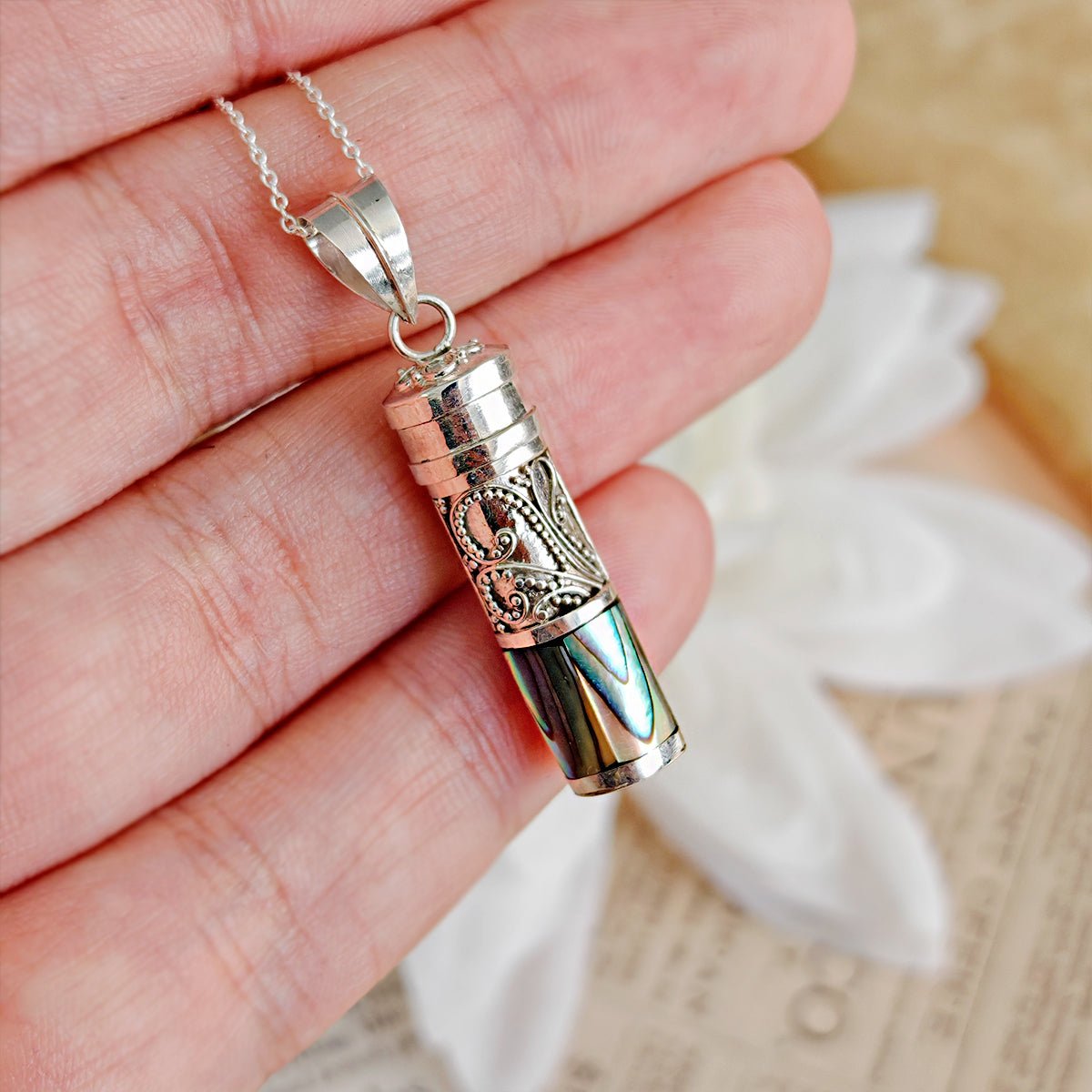 Colgante Cofre de los Deseos y Abulón en Plata de Ley 925