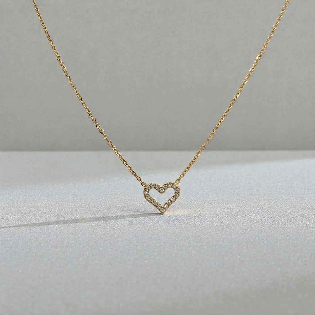 Colgante Corazon con zircones